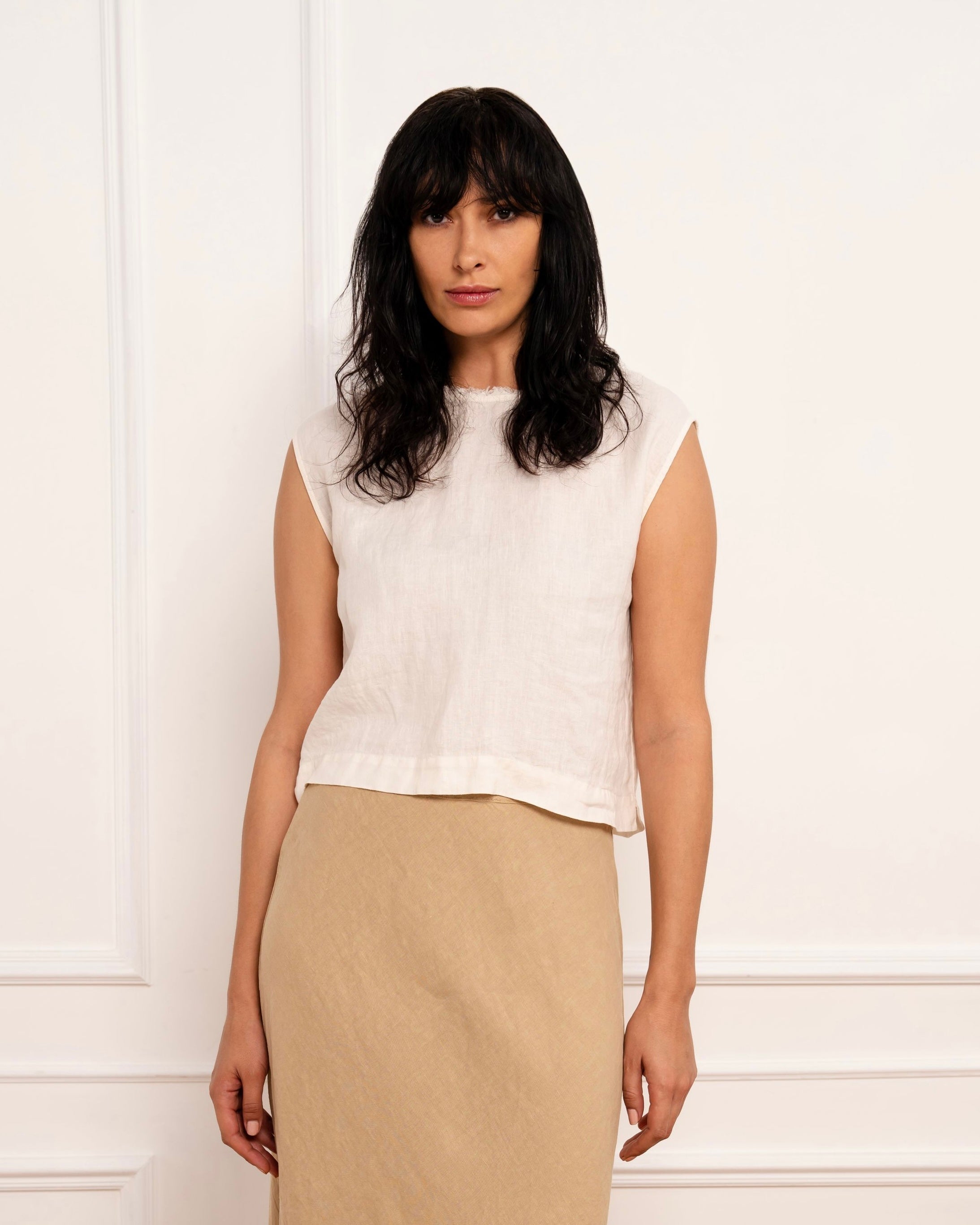 Howi Sleeveless Linen Top