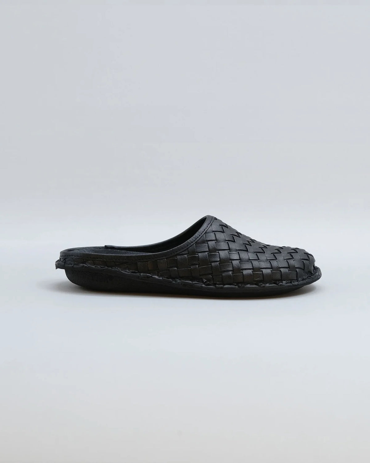 ROMA Woven