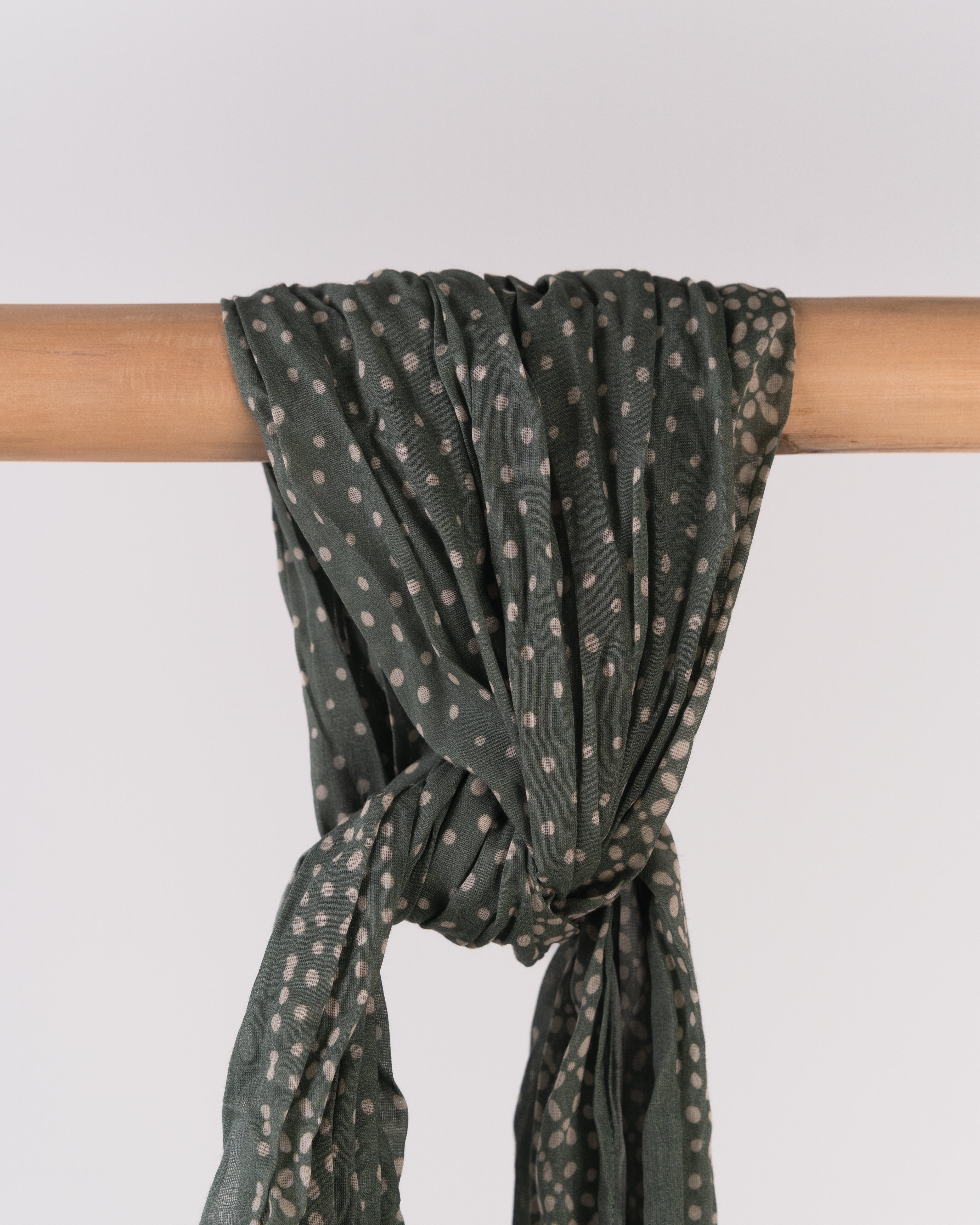 Scarf Dots
