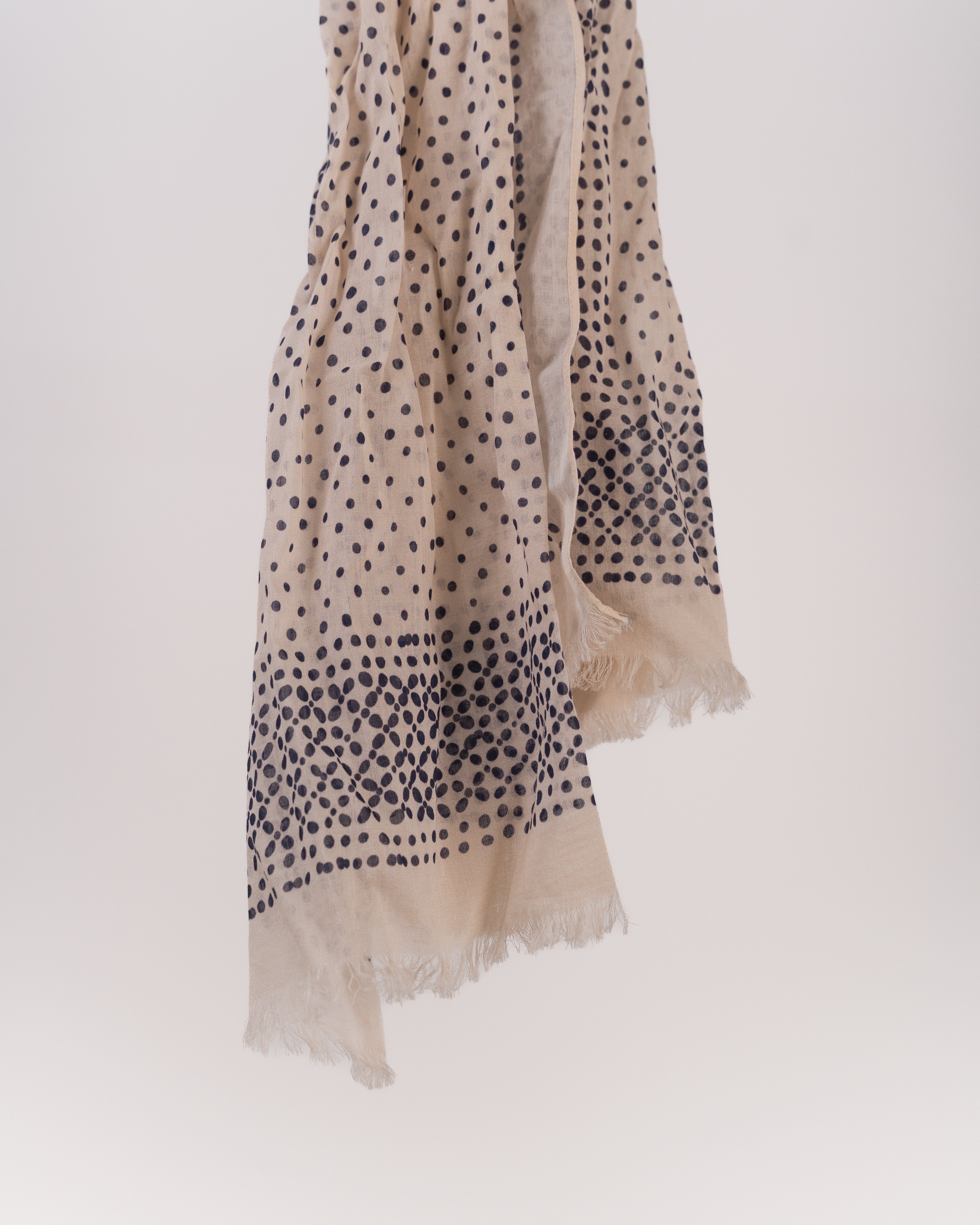 Scarf Dots