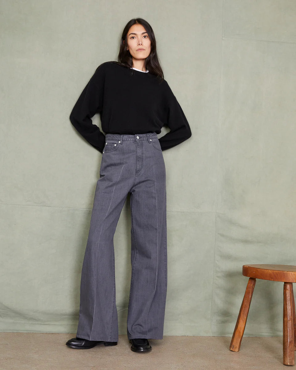 Romy Flare Jeans