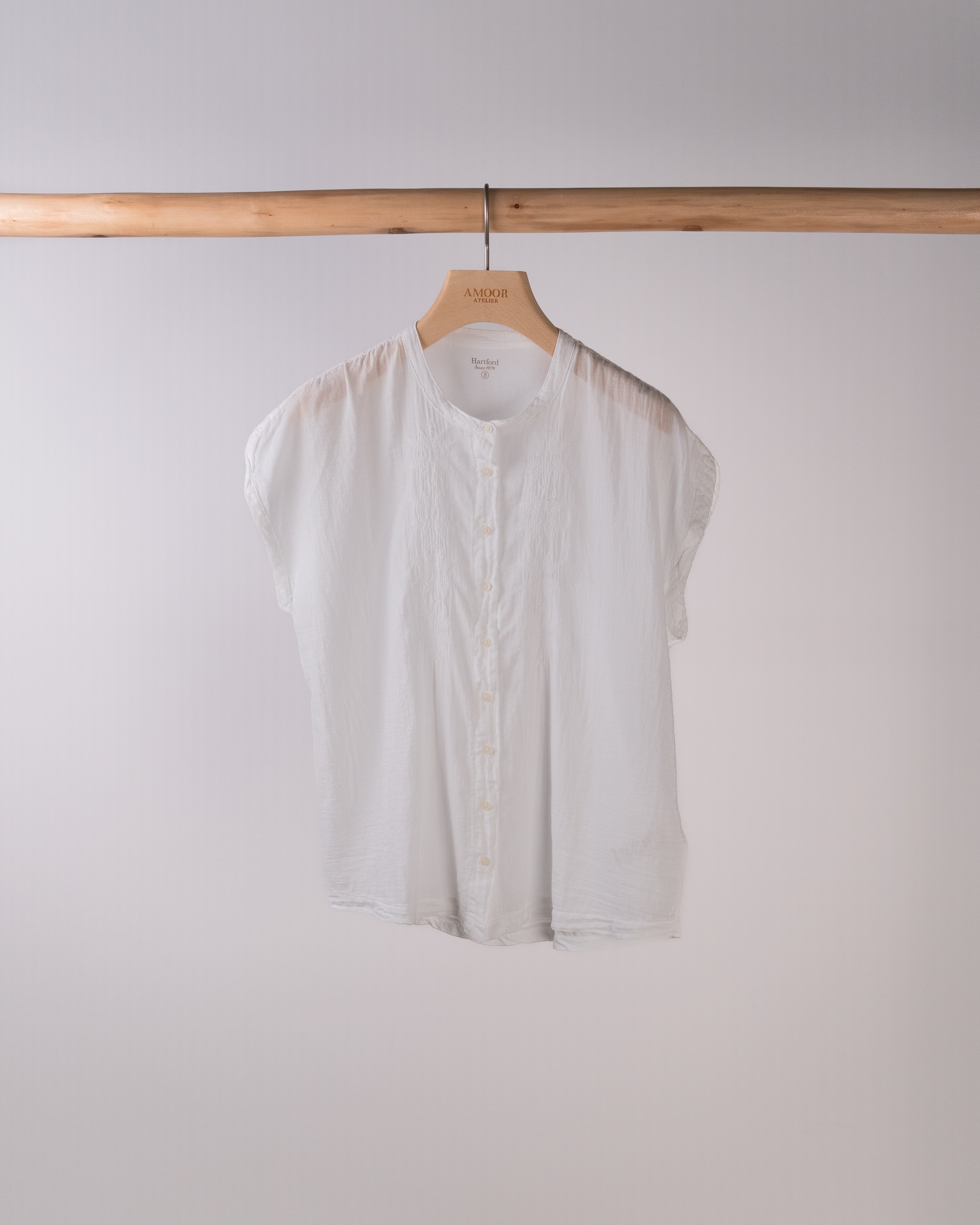 Teza Sleeveless Embroidered Cotton Shirt