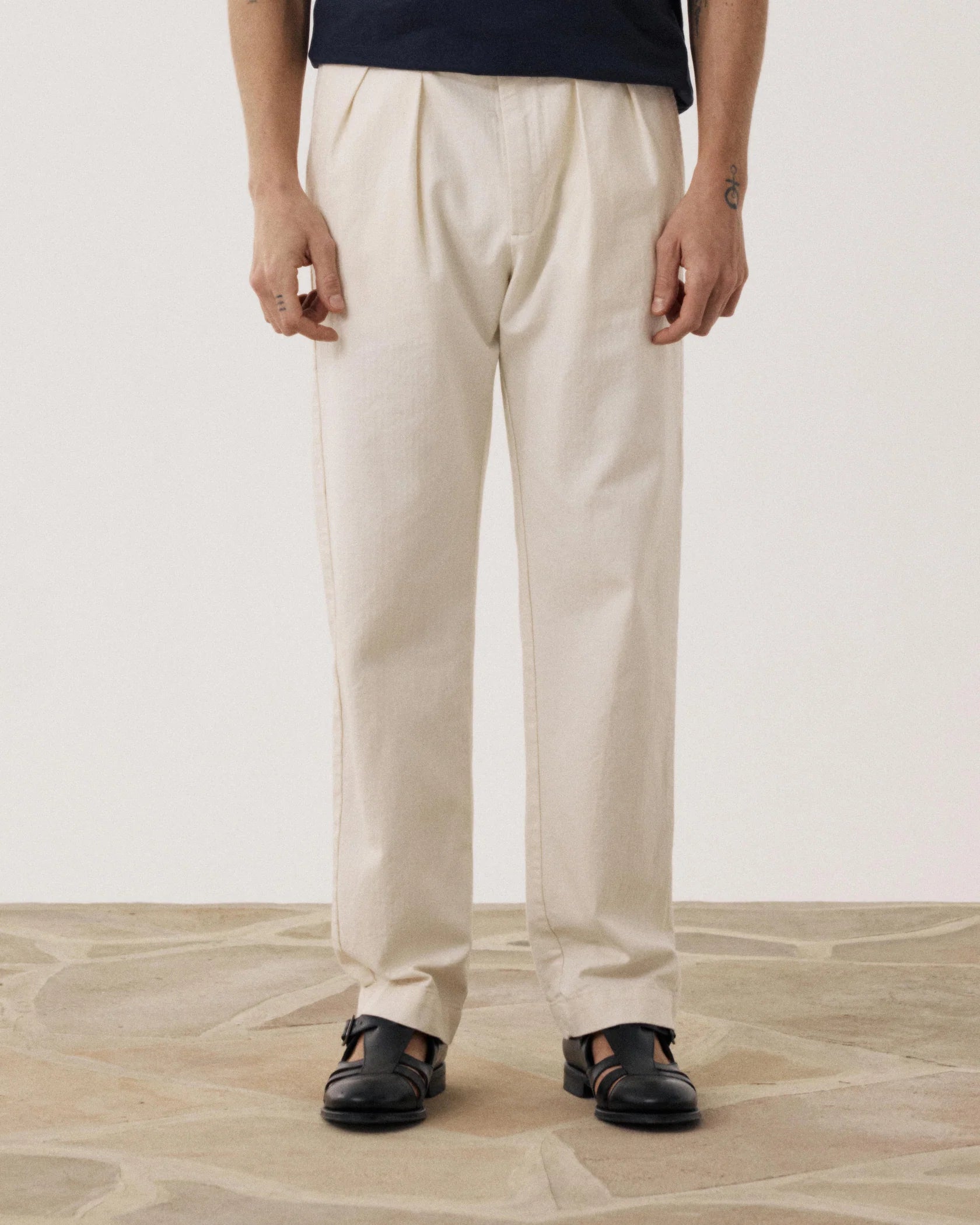 Trunk Pleated Pants