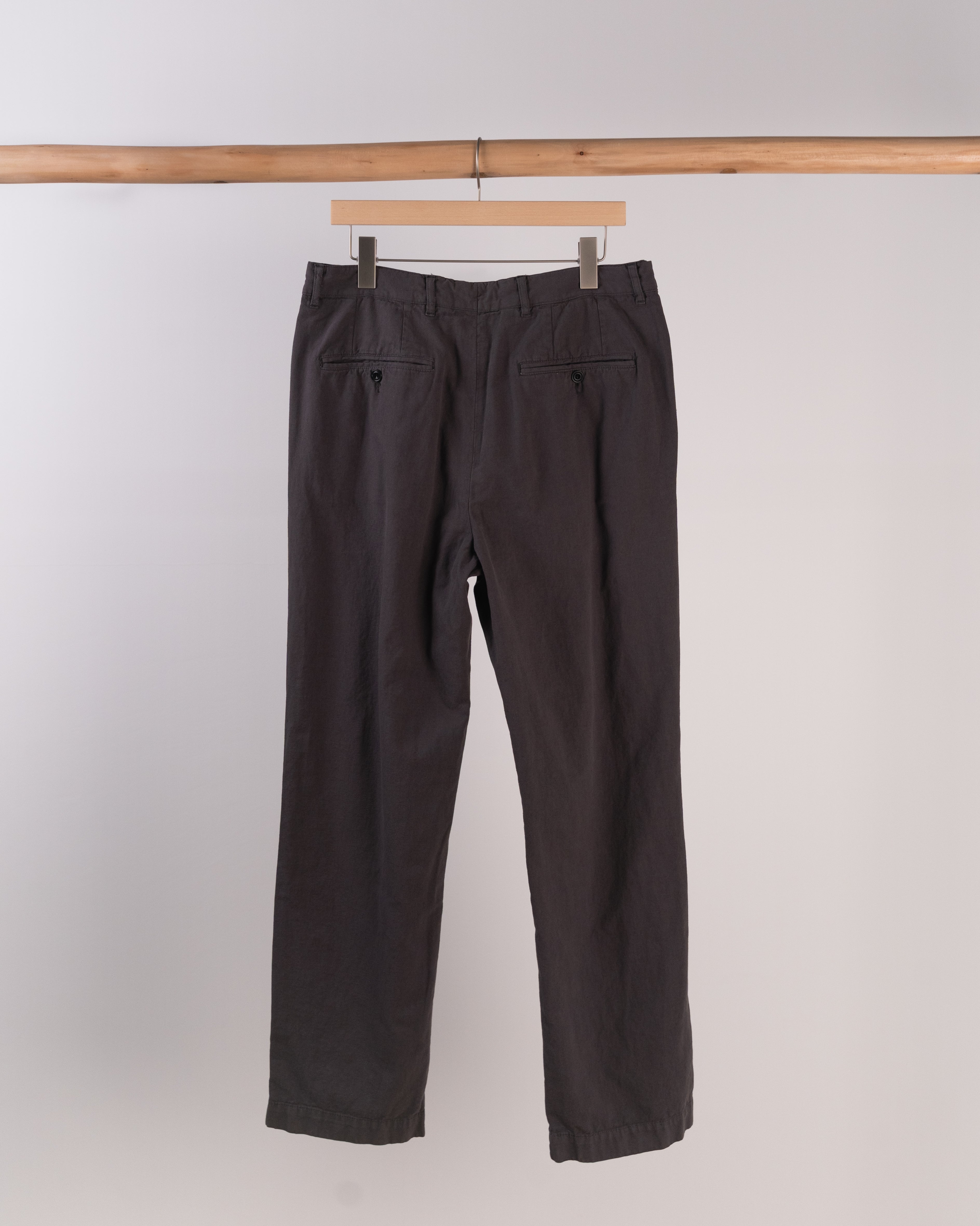 Trunk Pleated Pants