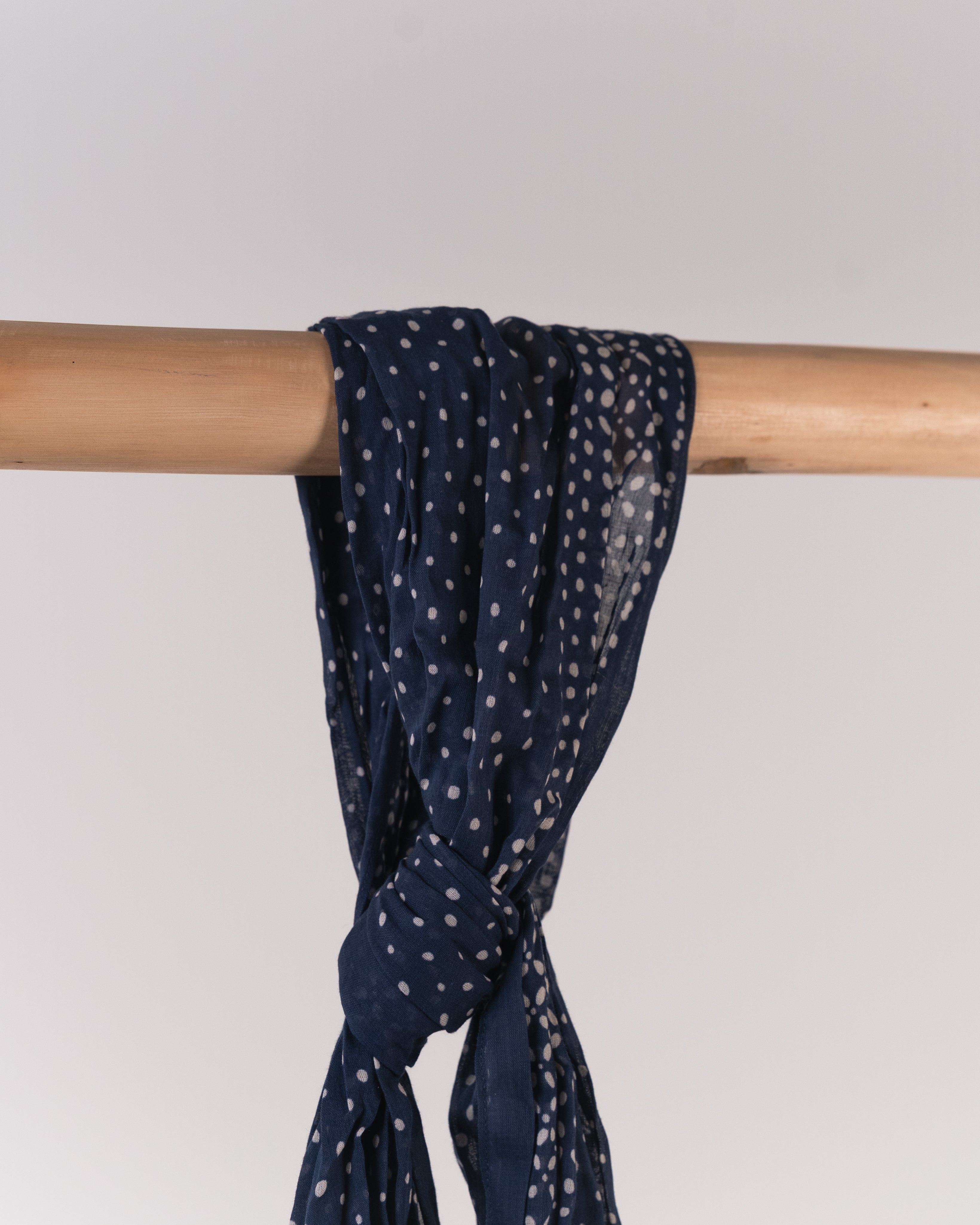 Scarf Dots